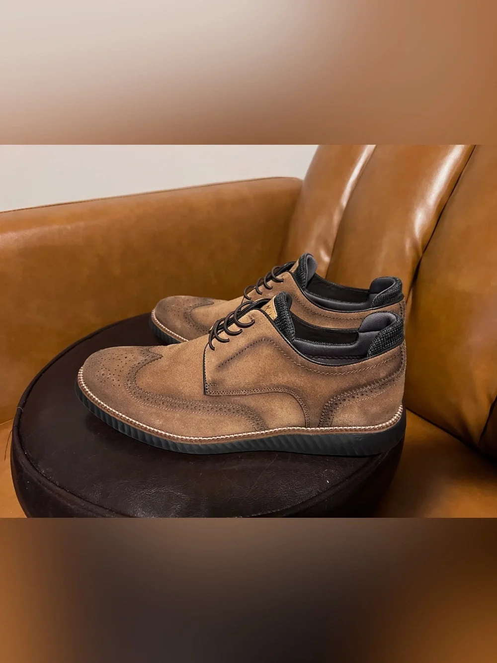 Martin Dingman French Roast Suede Oxford
Wingtip Countryair size 10.5 - Picture 3 of 16
